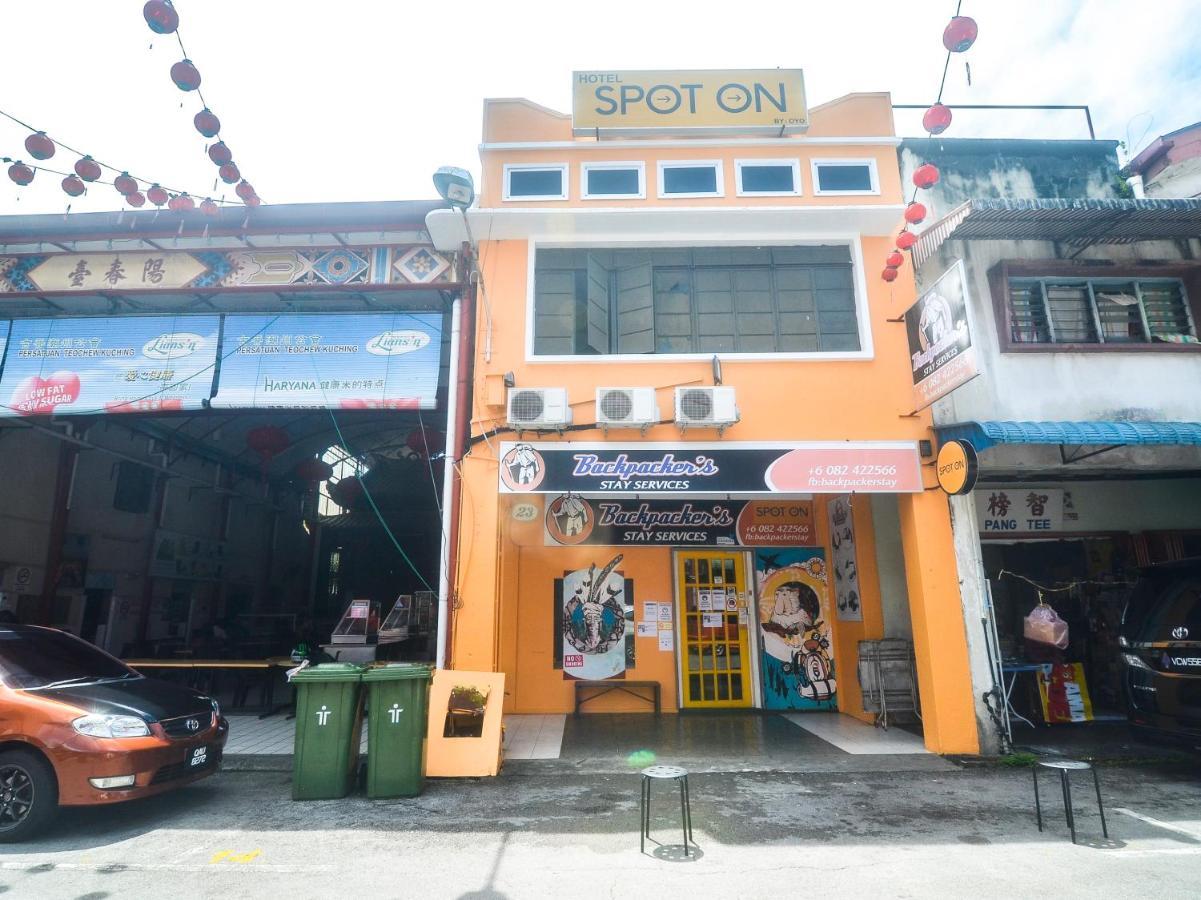 Spot On 89886 Backpacker'S Stay Services Kuching Luaran gambar