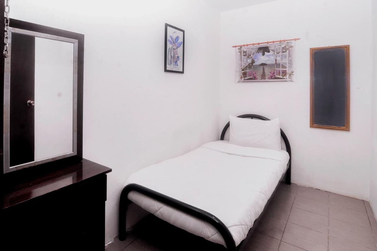Spot On 89886 Backpacker'S Stay Services Kuching Luaran gambar