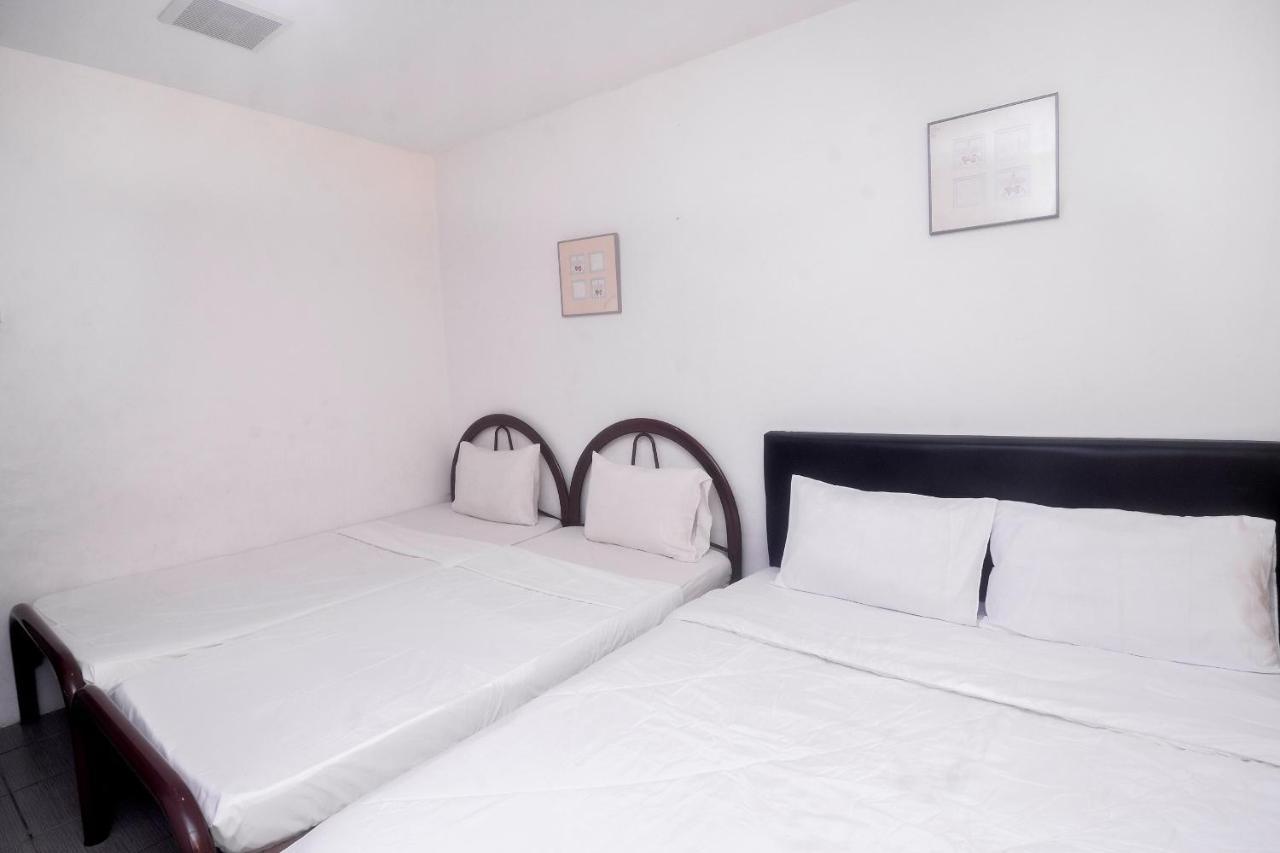 Spot On 89886 Backpacker'S Stay Services Kuching Luaran gambar